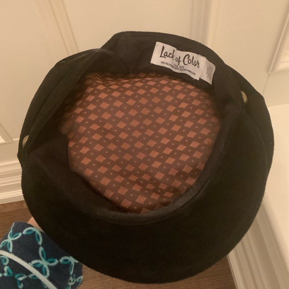 LACK OF COLOUR Lola Black Suede Conductor Cap Women’s LIKE NEW Worn 1X One Size - Picture 12 of 16